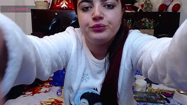 Anasunshine12 online show from 5, 1, 2025