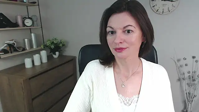 VivianWILD online show from 28, 12, 2024