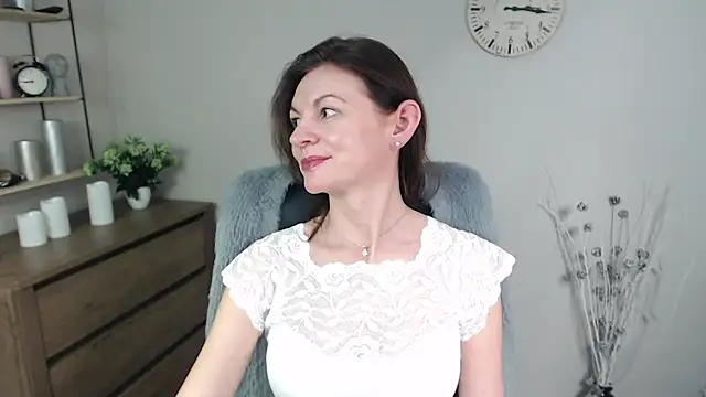 VivianWILD online show from 15, 1, 2025