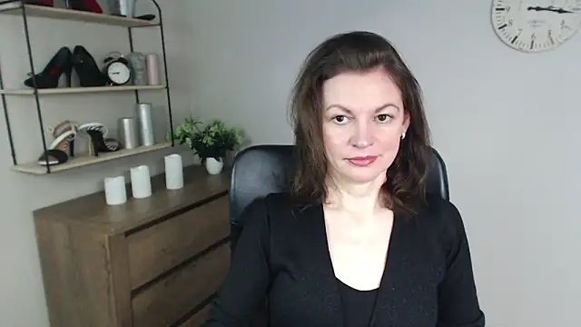 VivianWILD online show from 28, 1, 2025