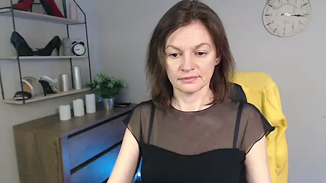 VivianWILD online show from 4, 3, 2025