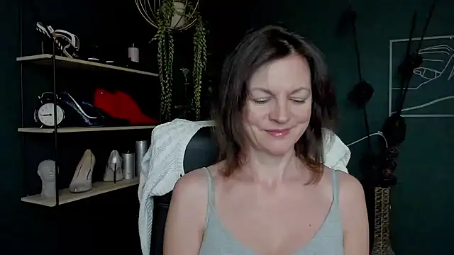 VivianWILD online show from 20, 3, 2025