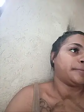 Snapshot of Giselabrunette25 chatting on 18, 5, 2026 Giselabrunette25 online show from 18, 5, 2026
