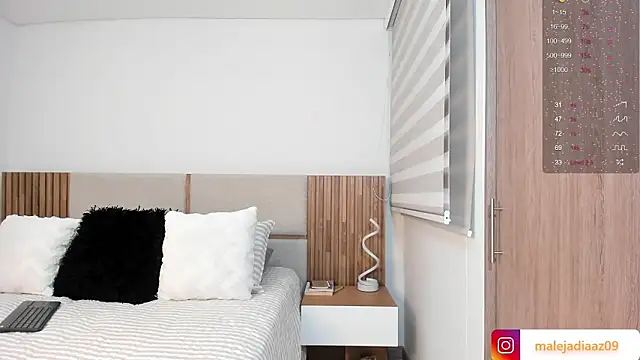 MalejaDiaz  online show from 8, 3, 2026