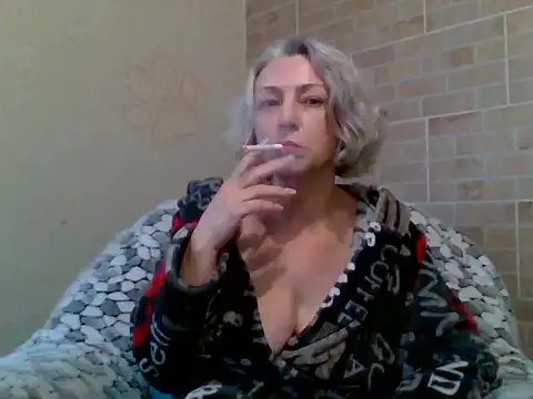 Snapshot of Lorie_Carrie chatting on 22, 11, 2025 Lorie Carrie online show from 22, 11, 2025