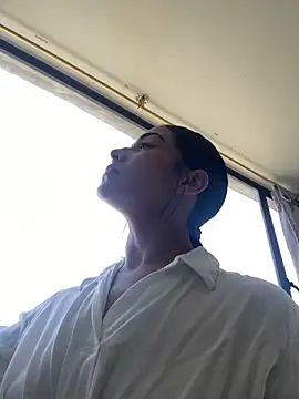 Nikothyna online show from 22, 4, 2026