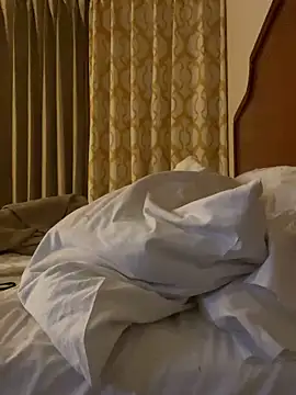 lolabun247 online show from 5, 2, 2025