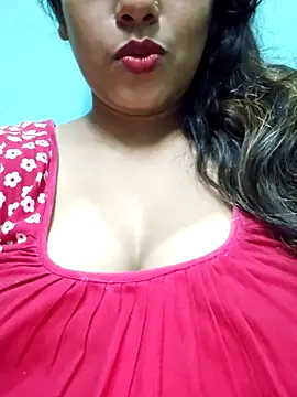 Snapshot of sexyindi_couple chatting on 29, 9, 2025 sexyindi couple online show from 29, 9, 2025