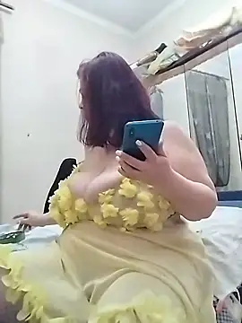 Lucia8600 online show from 18, 11, 2025