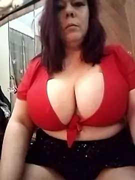 Lucia8600 online show from 12, 1, 2026