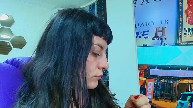 Naughty Kittenm online show from 12, 3, 2025