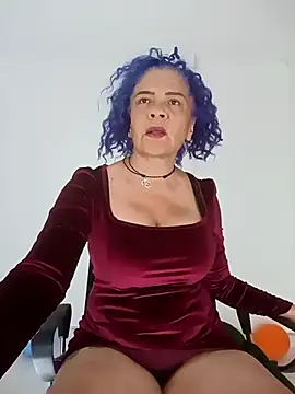 freyadevil333 online show from 6, 3, 2025