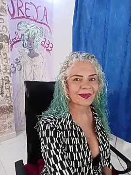 Snapshot of freyadevil333 chatting on 8, 6, 2026 freyadevil333 online show from 8, 6, 2026