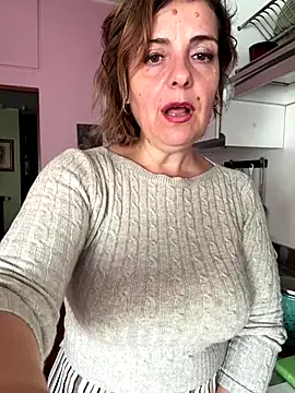 Sunbelxx online show from 7, 10, 2025