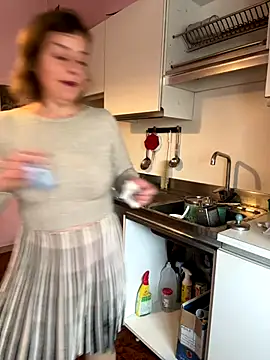 Sunbelxx online show from 19, 11, 2025