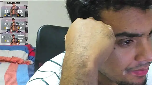 Big furry bear13 online show from 25, 12, 2024