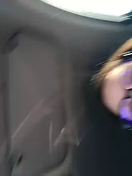 HotXMom online show from 22, 9, 2025