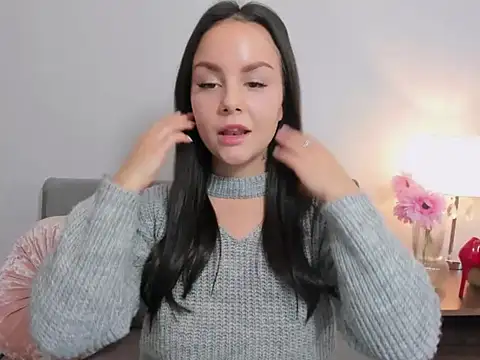 KendalNew online show from 6, 12, 2024