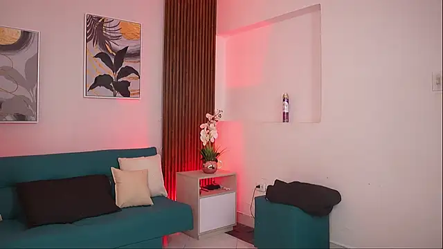 Snapshot of SheylaBakerr chatting on 10, 4, 2026 SheylaBakerr online show from 10, 4, 2026