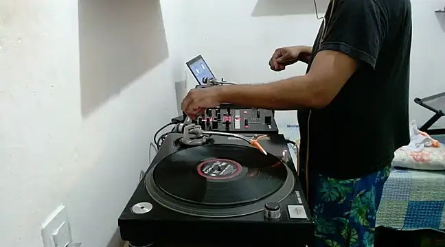 O PanteraNegra Camboy online show from 9, 2, 2025