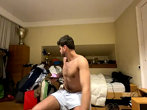 Snapshot of cubalibre02 chatting on 13, 12, 2025 cubalibre02 online show from 13, 12, 2025