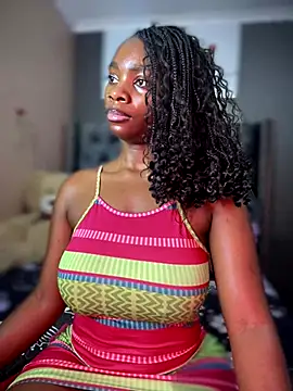 Candy-Heart online show from 9, 12, 2024