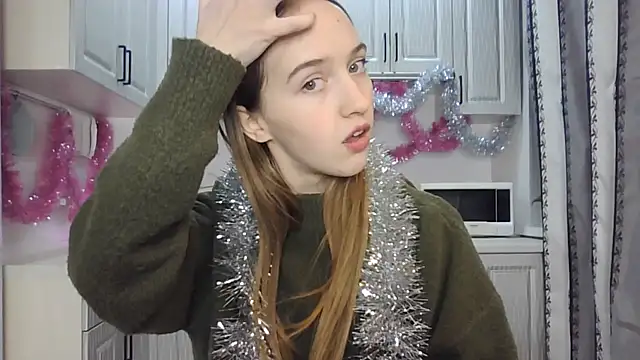 Snapshot of leslie_my_lovee chatting on 16, 12, 2024 leslie my lovee online show from 16, 12, 2024