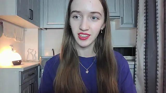 Snapshot of leslie_my_lovee chatting on 29, 9, 2025 leslie my lovee online show from 29, 9, 2025