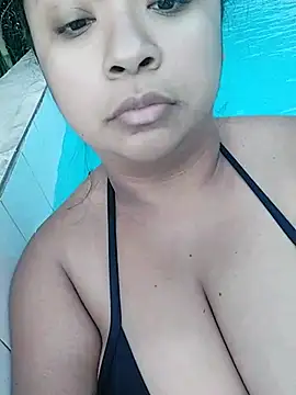 Snapshot of ArisaGonzalez chatting on 17, 2, 2025 ArisaGonzalez online show from 17, 2, 2025