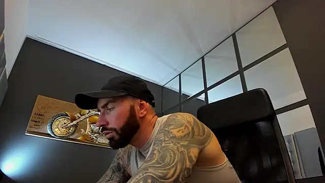 Snapshot of AronGrant chatting on 14, 3, 2025 AronGrant online show from 14, 3, 2025