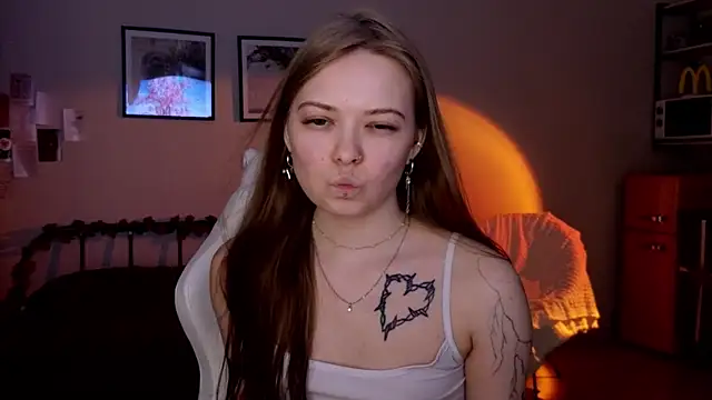 doll lol  online show from 23, 5, 2026