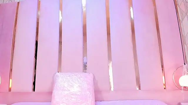 Snapshot of AlinaSweett chatting on 31, 1, 2025 AlinaSweett online show from 31, 1, 2025