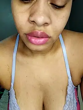 Su Duarte 1 online show from 11, 3, 2025