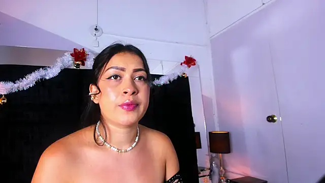 Miaa Garcia online show from 13, 12, 2024