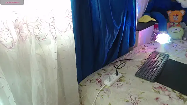 CamDiva113 online show from 1, 3, 2026