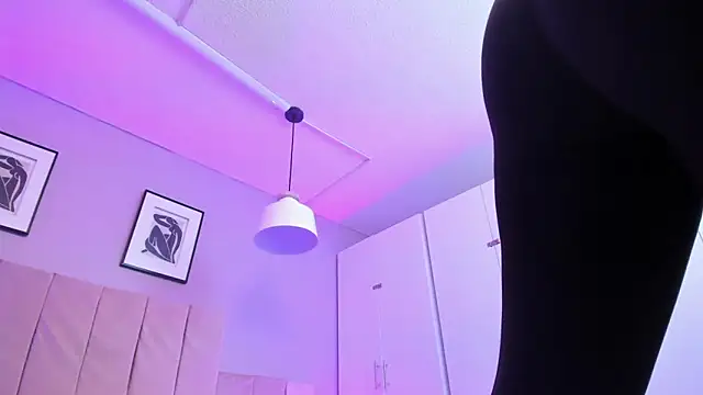 April bowie online show from 12, 2, 2025