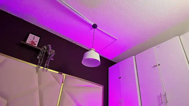 April bowie online show from 11, 2, 2026