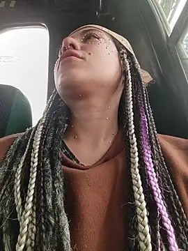 Hellen dumont online show from 13, 11, 2025