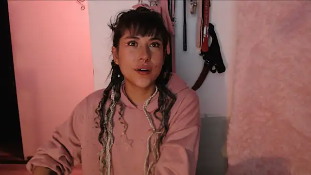 Hellen dumont online show from 3, 3, 2026