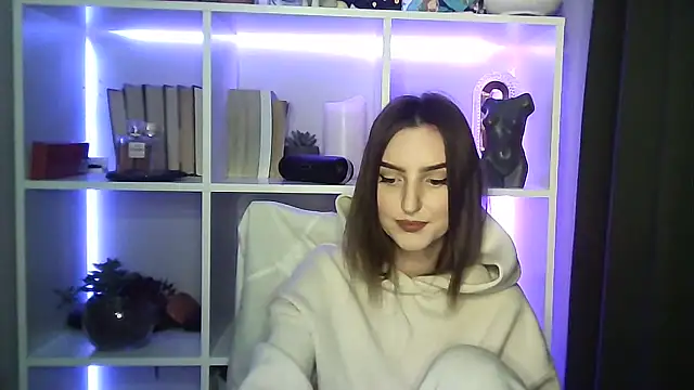 X Alisa online show from 24, 11, 2025