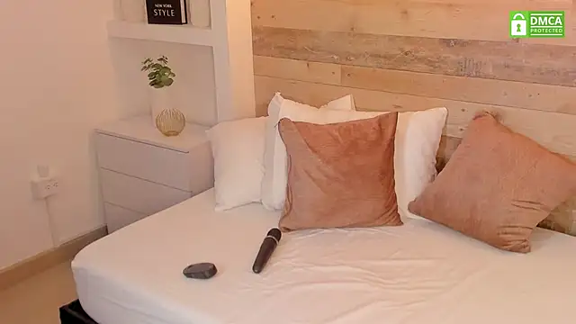 candy summer28 online show from 2, 11, 2025