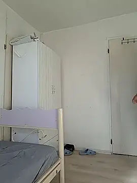 forfuntr online show from 17, 9, 2025