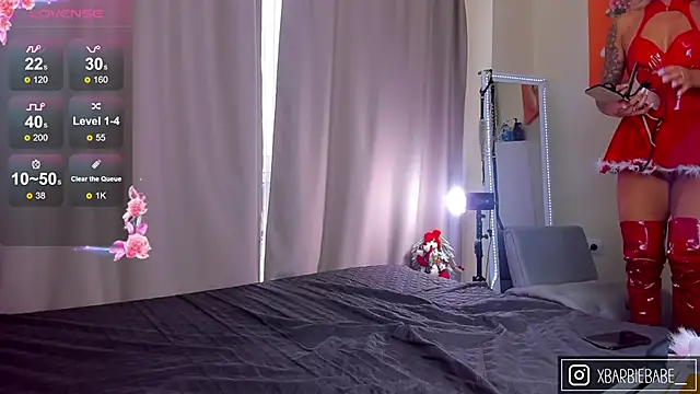 XBarbieBabeX online show from 25, 12, 2024