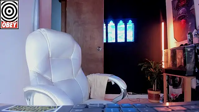 kingbear777 online show from 1, 12, 2025