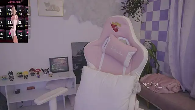 Snapshot of Ag4ta_ chatting on 25, 10, 2025 Ag4ta  online show from 25, 10, 2025