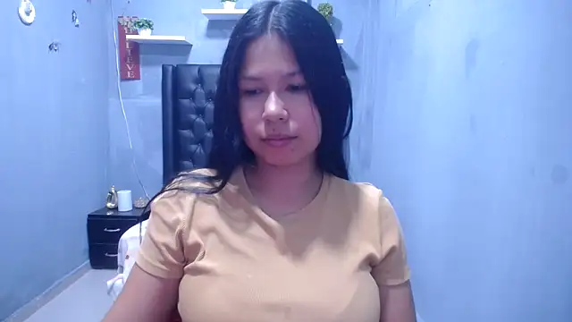 Snapshot of Letty_Plugxo chatting on 17, 3, 2026 Letty Plugxo online show from 17, 3, 2026