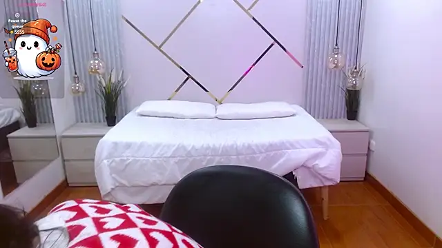 LenaRoses online show from 17, 10, 2025