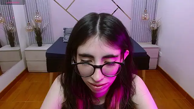 LenaRoses online show from 21, 11, 2025