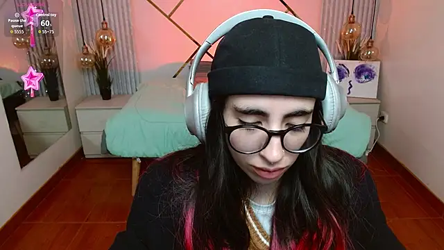 Snapshot of LenaRoses chatting on 19, 2, 2026 LenaRoses online show from 19, 2, 2026