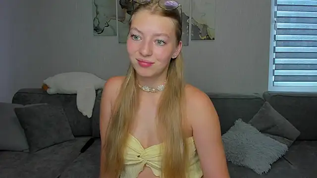 Snapshot of Drive-Crazy- chatting on 31, 7, 2026 Drive-Crazy- online show from 31, 7, 2026